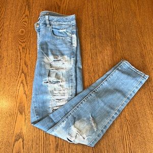 American Eagle Ripped High Rise Jegging